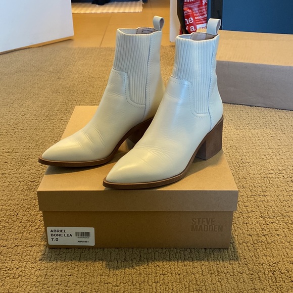 Steve Madden Abriel Boot 